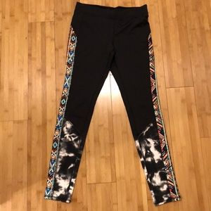 Mossimo print yoga pants